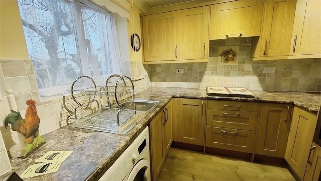 Property photo 2 of 7 Picture 2