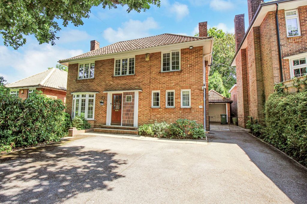 Property photo 1 of 25