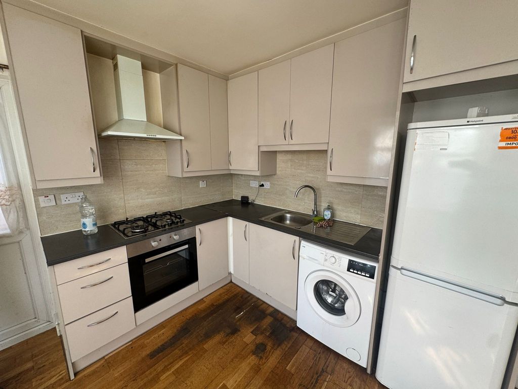 Property photo 3 of 14 Second Kitchen