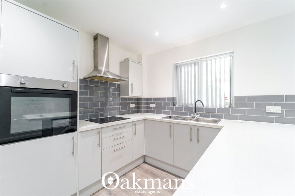 Property photo 3 of 20 Picture No. 06