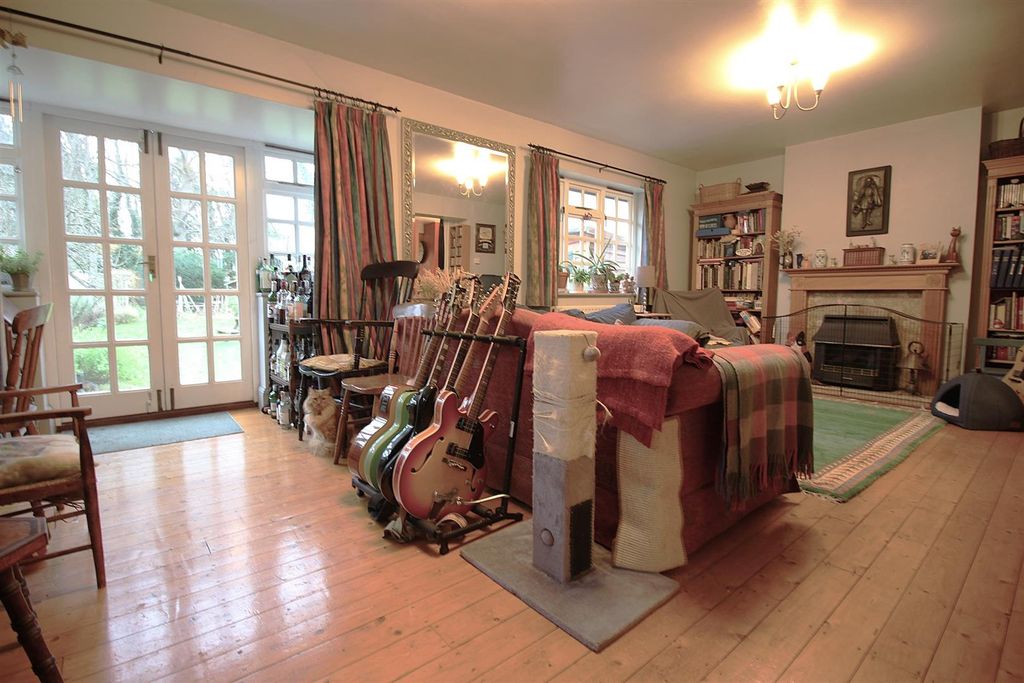 Property photo 3 of 14 Img_2268A.Jpg