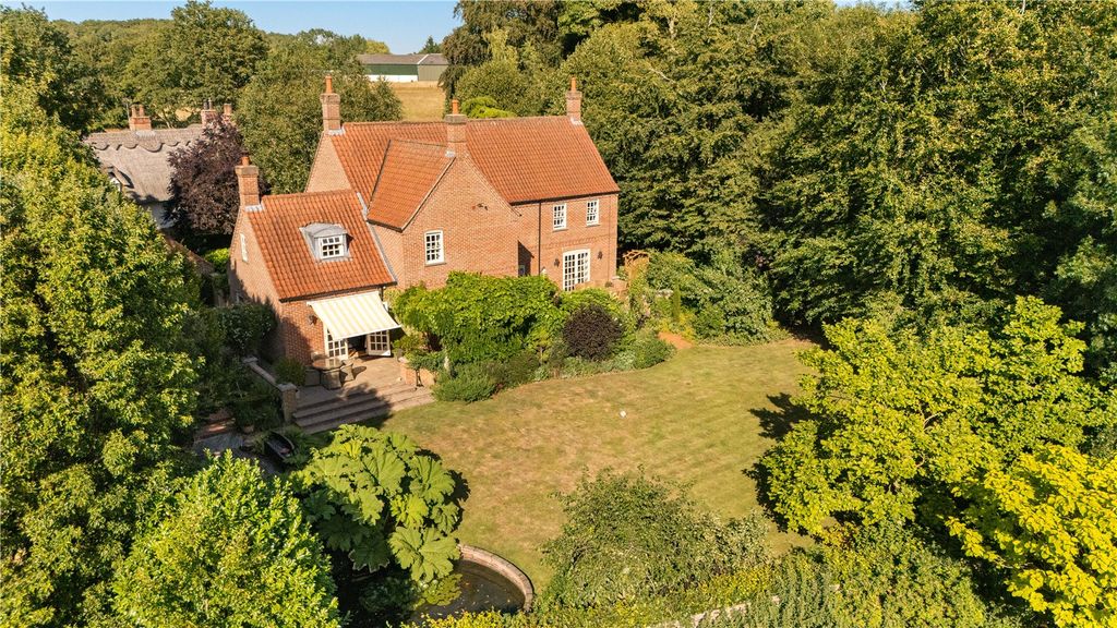 Property photo 1 of 18 Rear Aerial View