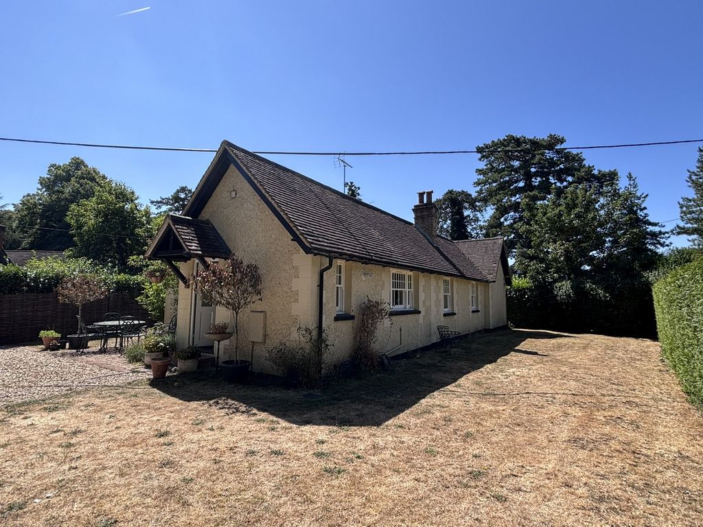 Property photo 3 of 29