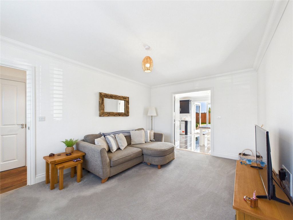Property photo 3 of 29 Picture No. 06
