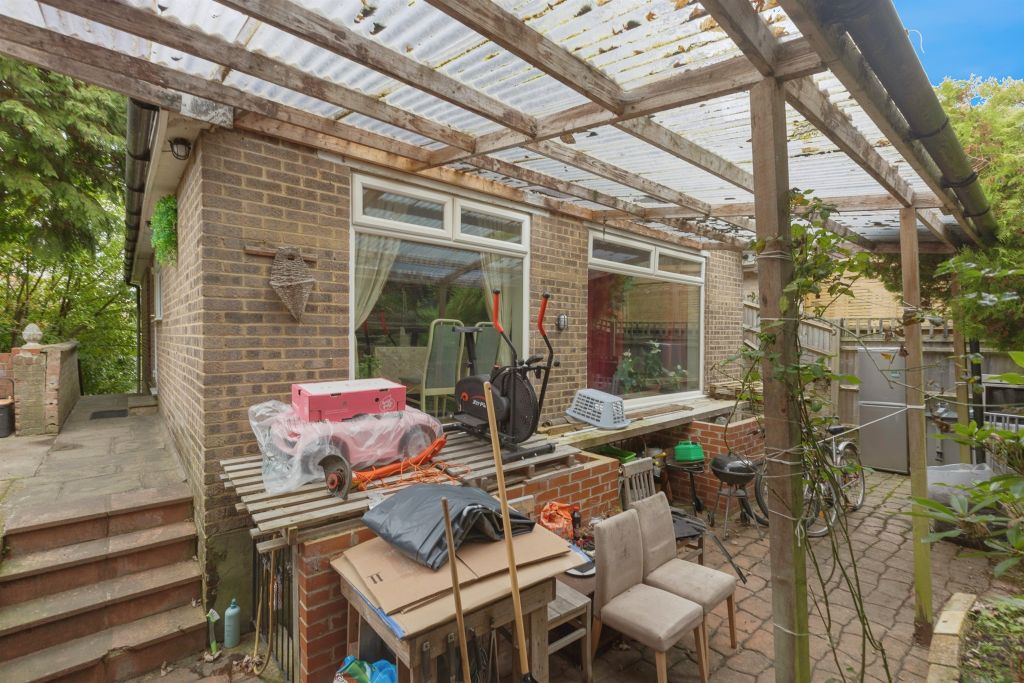 Property photo 3 of 24