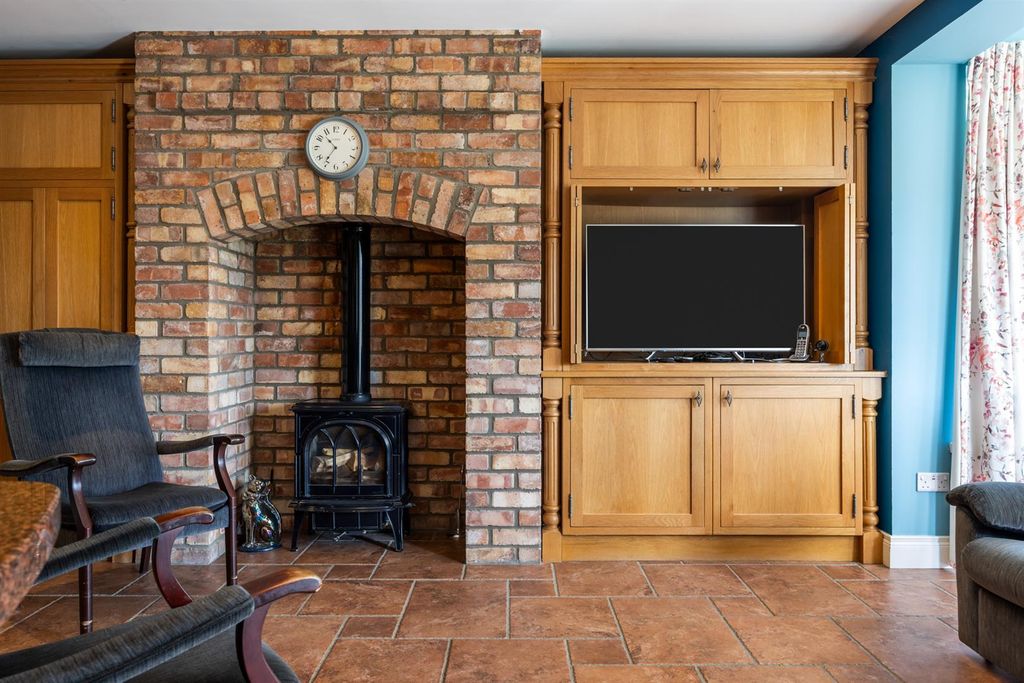 Additional image 16 of 5 bed farm for sale80 Hillsborough Road, Moneyreagh, Newtownards BT23