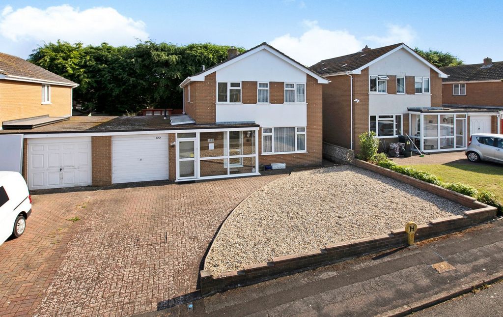 Property photo 1 of 18 Photo 1