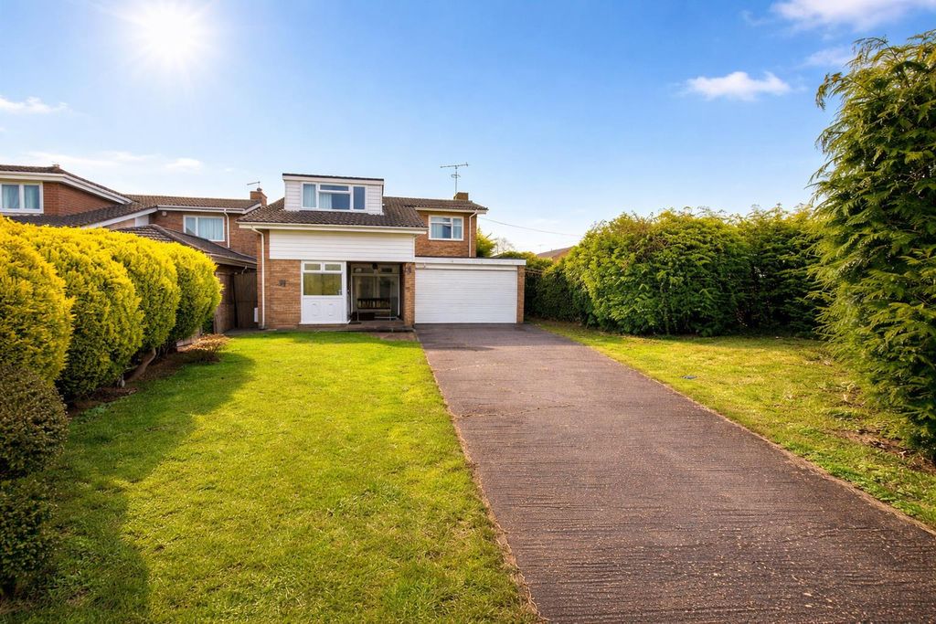 Property photo 1 of 12 Front