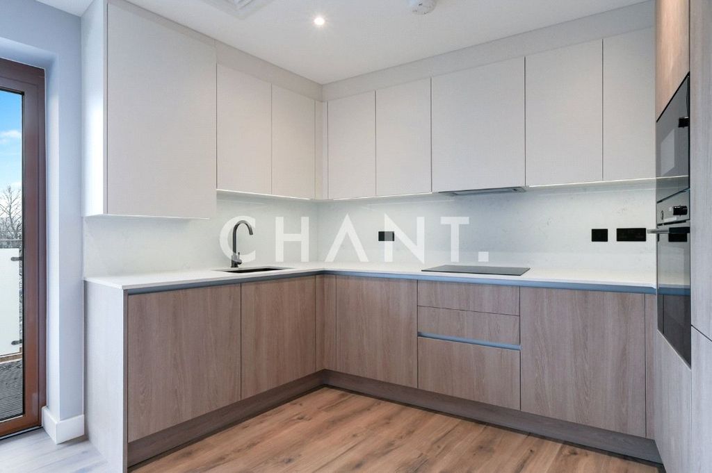 Property photo 3 of 9 Picture No. 01