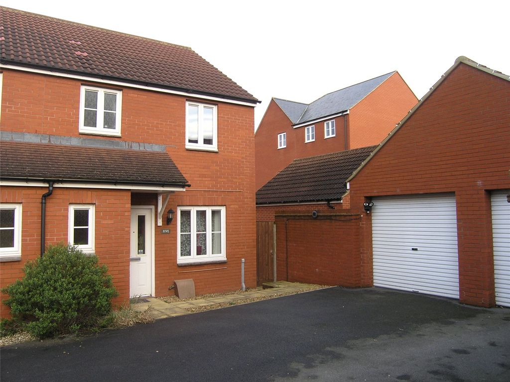 Property photo 1 of 8 Picture No. 05