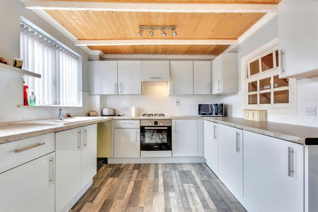 Property photo 2 of 25 Kitchen_2.Jpeg