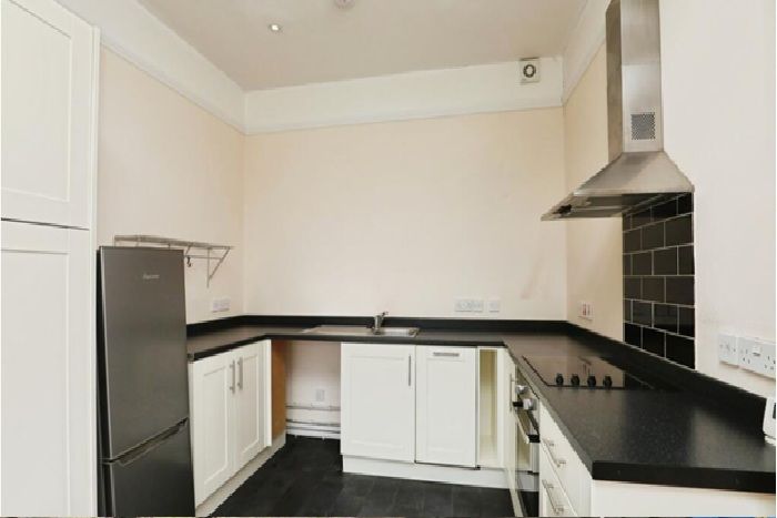 Property photo 3 of 7 Image