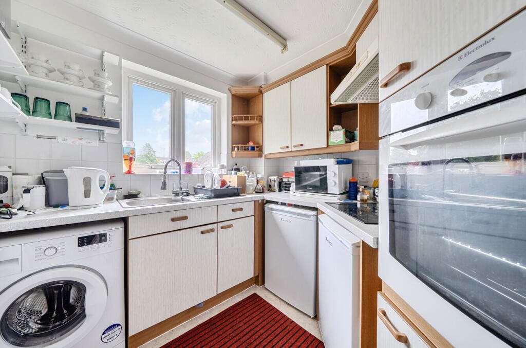 Property photo 2 of 12