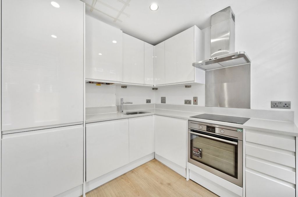 Property photo 2 of 10 Picture No. 02