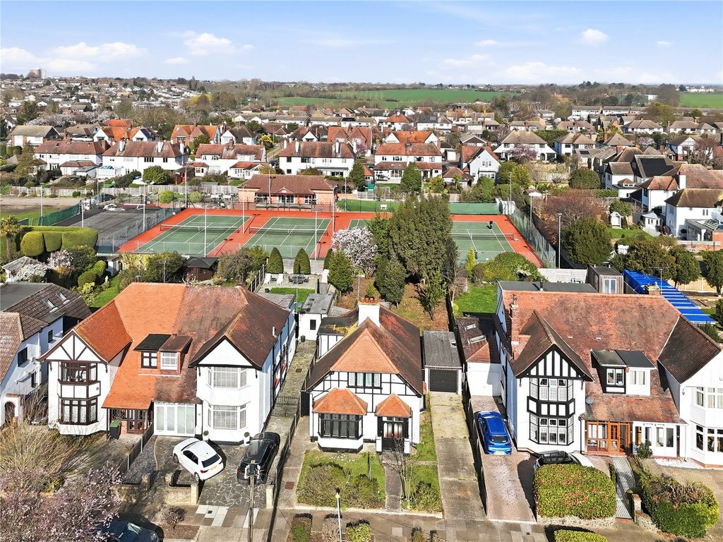 Property photo 3 of 19 Picture No. 08