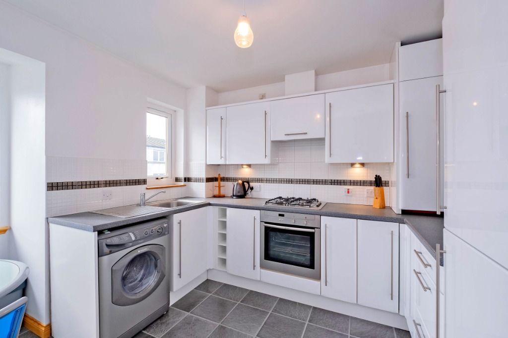 Property photo 2 of 13