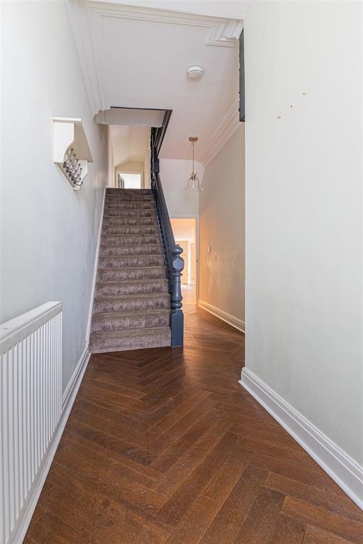 Property photo 2 of 22 Ryder Street 26-5.Jpg