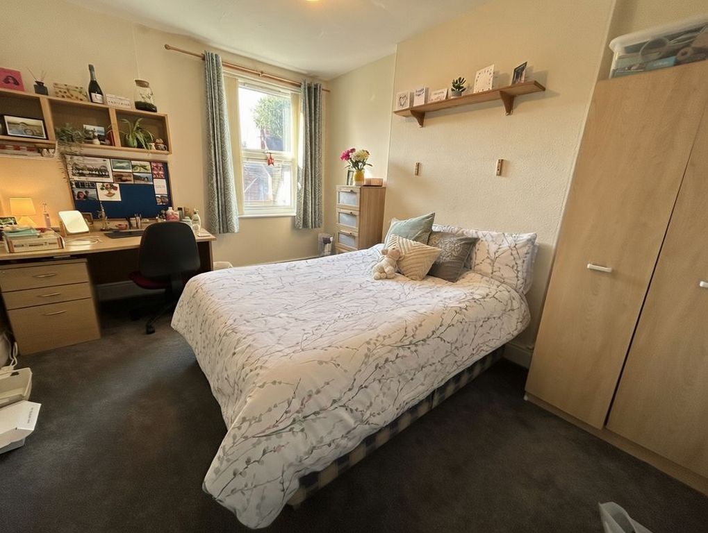 Property photo 3 of 11 Photo 15