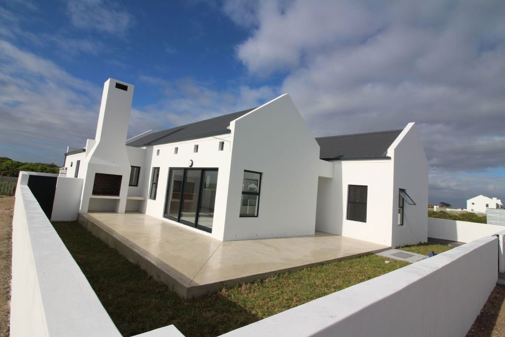 Property photo 1 of 19 La1706675