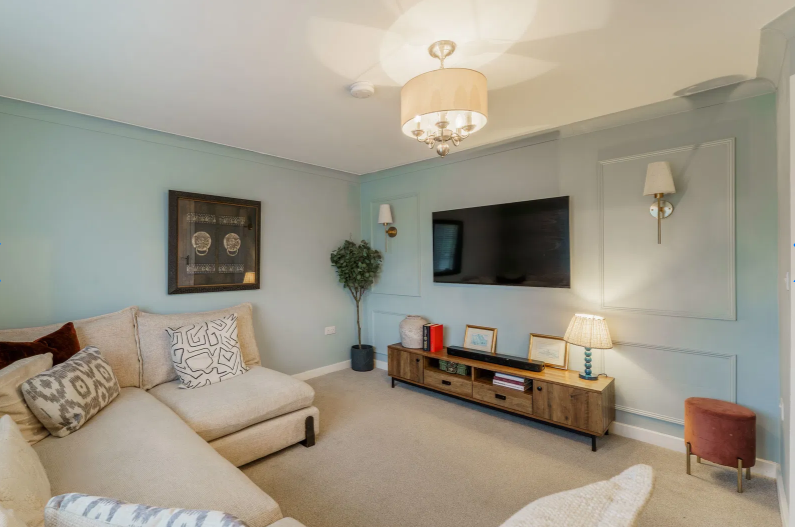 Property photo 2 of 30