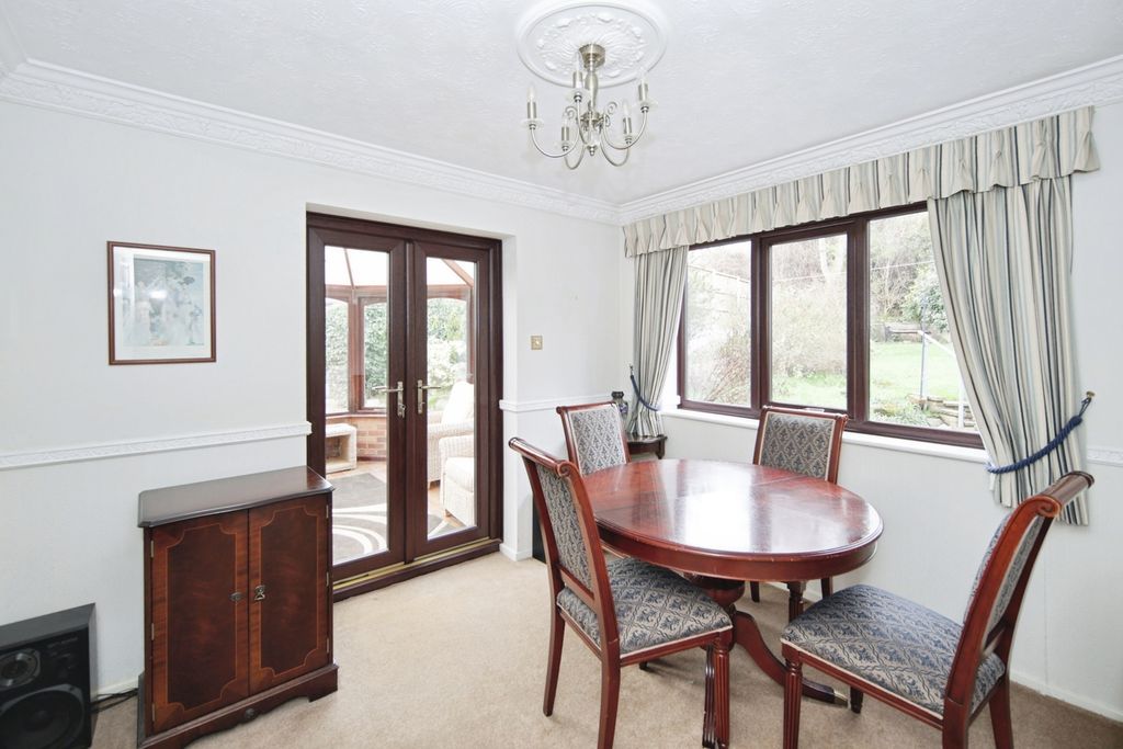 Property photo 3 of 20 Pbox-Img.Jpg