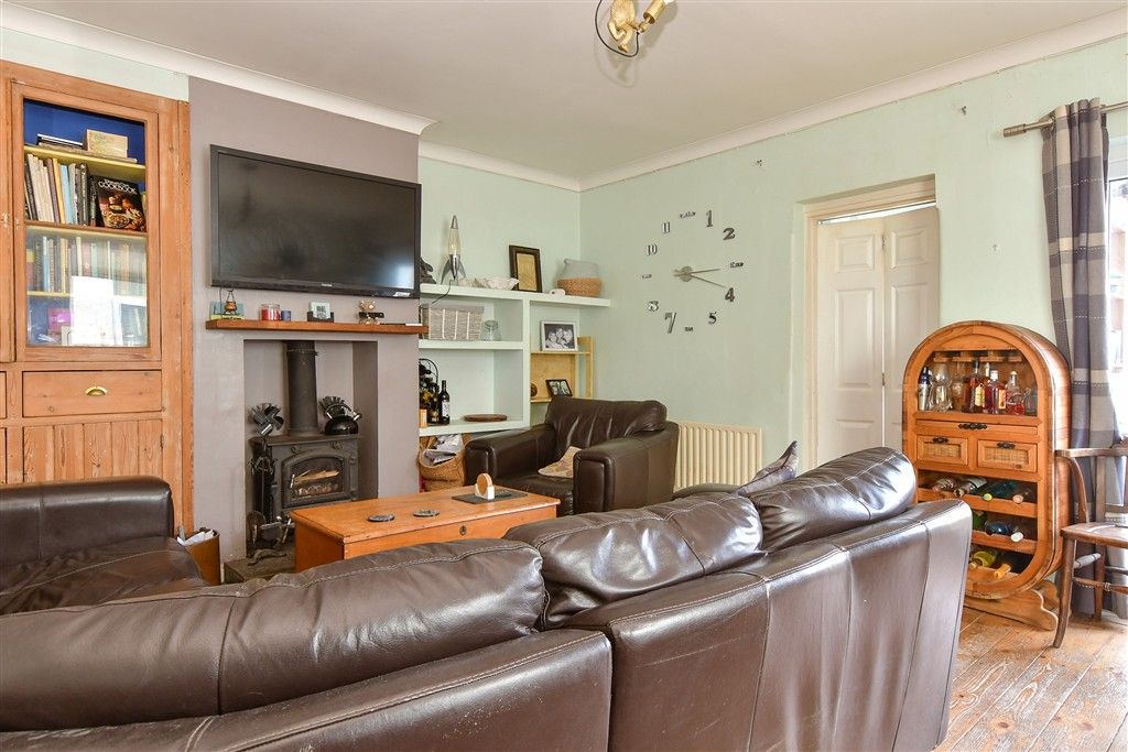 Property photo 3 of 12 Dining Room