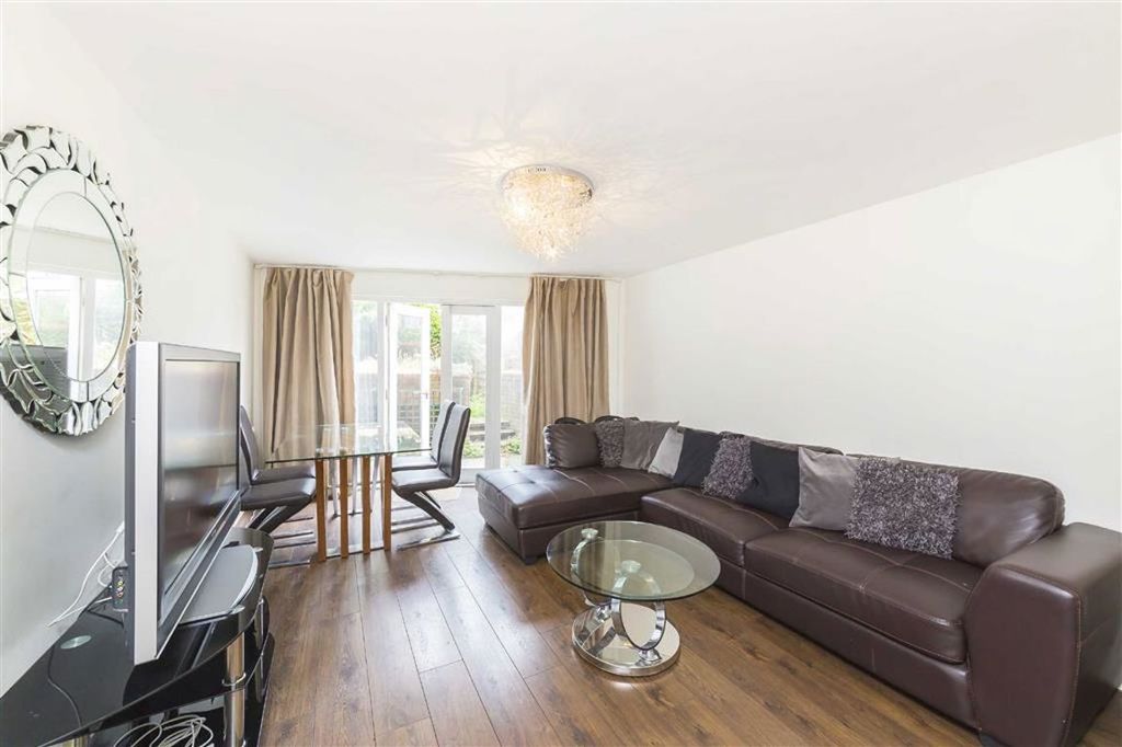 Property photo 1 of 5