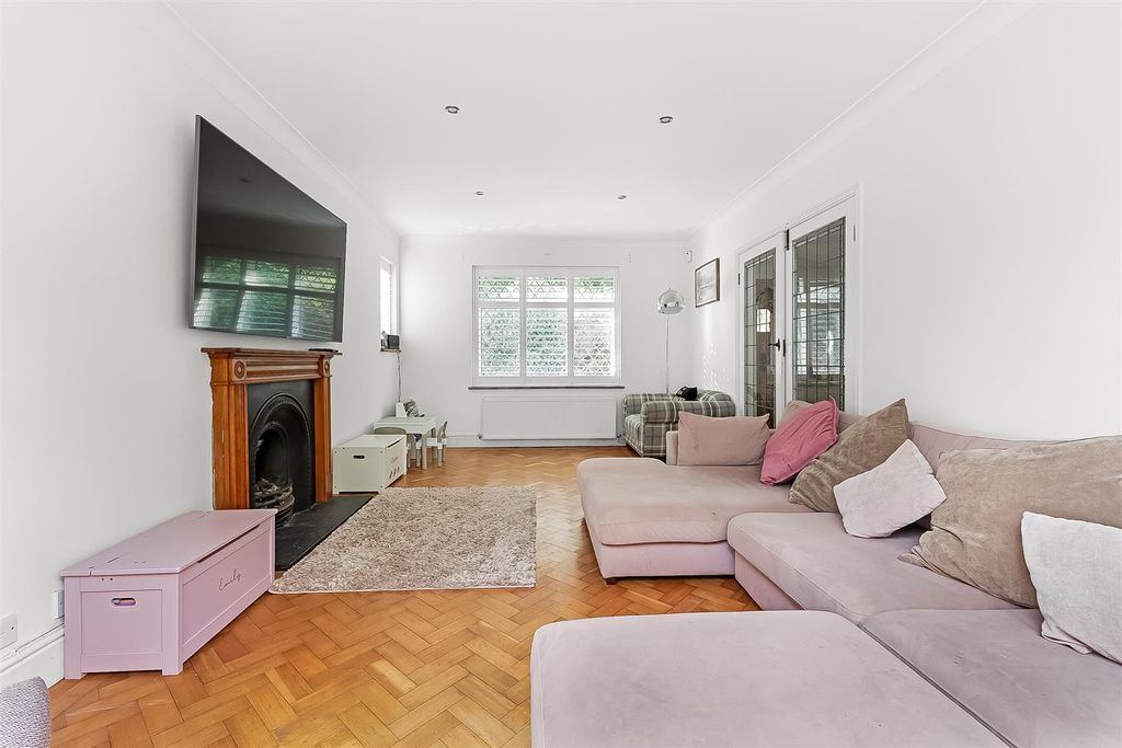 Property photo 3 of 17 Reception Room