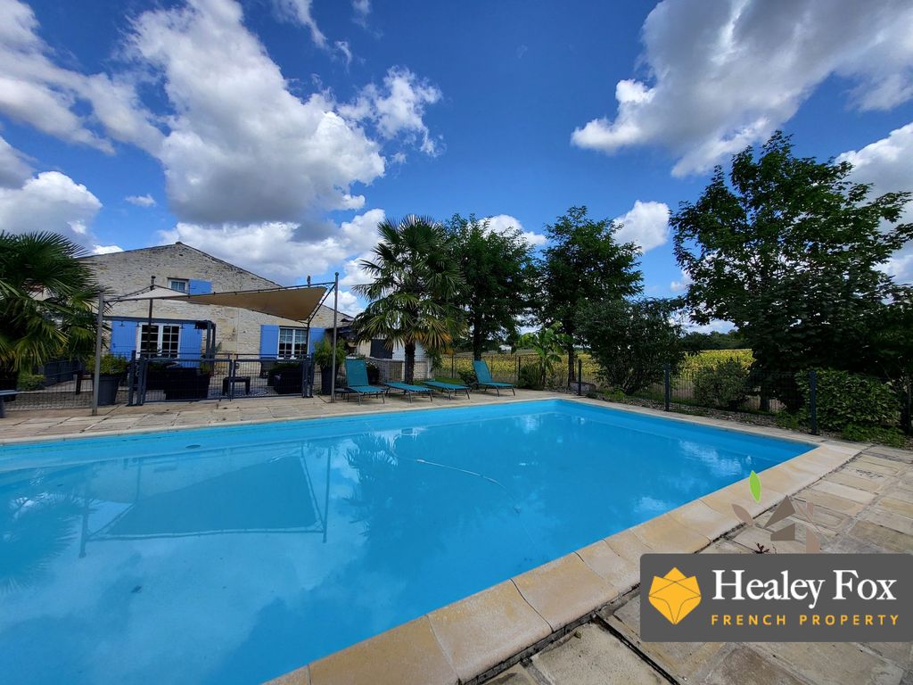 Property photo 2 of 18