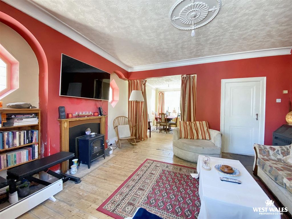 Property photo 3 of 25 Img_0074.Jpg