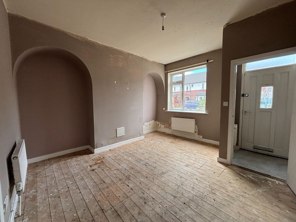 Property photo 2 of 10 Img_9870.Jpg