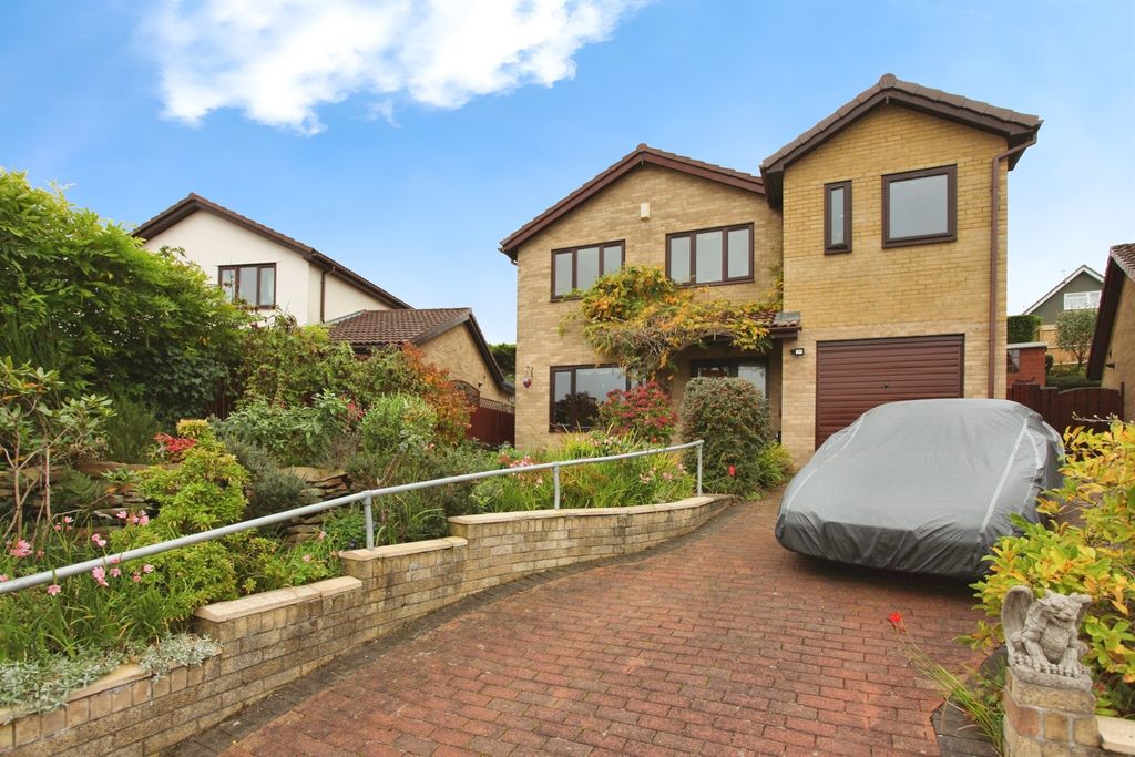 Property photo 1 of 26