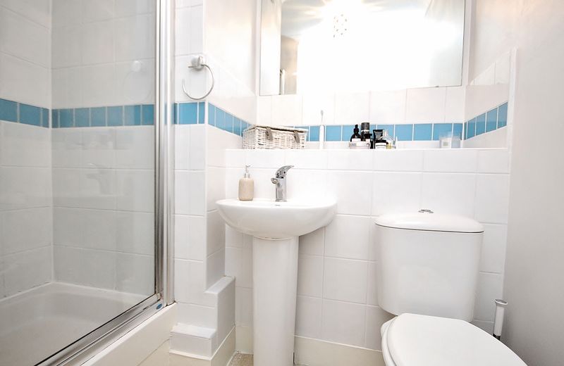 Property photo 3 of 7 Photo 1