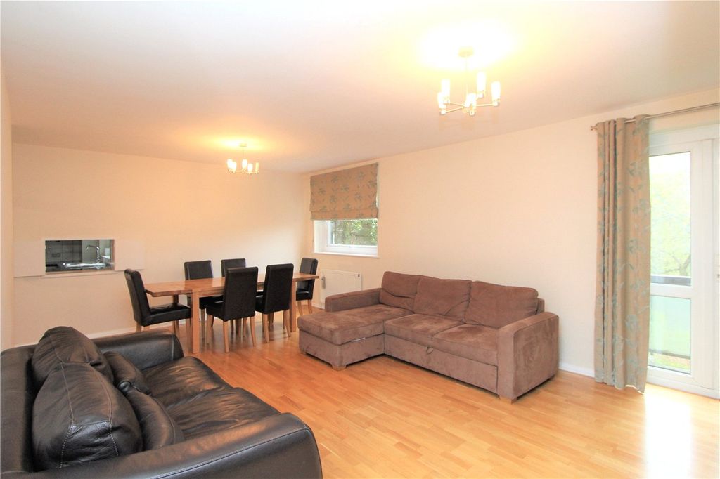 Property photo 1 of 8 Picture No. 07