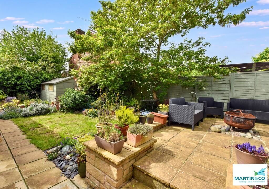 Property photo 2 of 31
