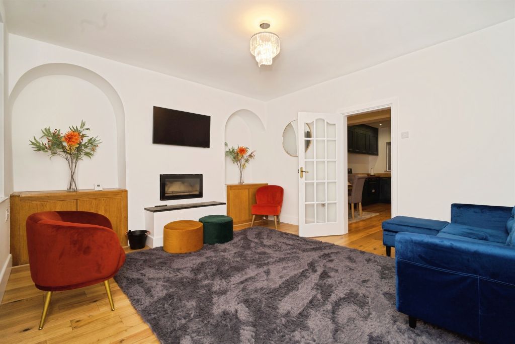 Property photo 2 of 24