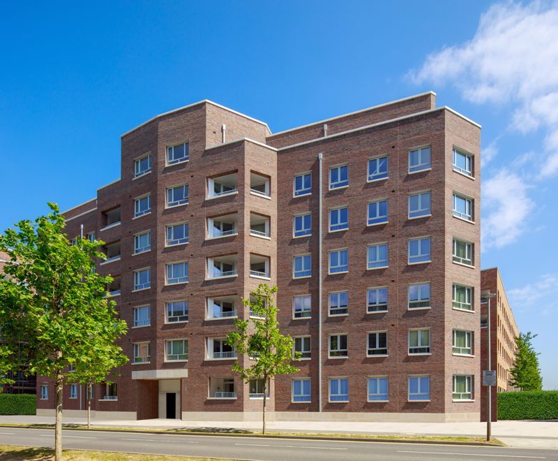 Property photo 1 of 9 Photo 10