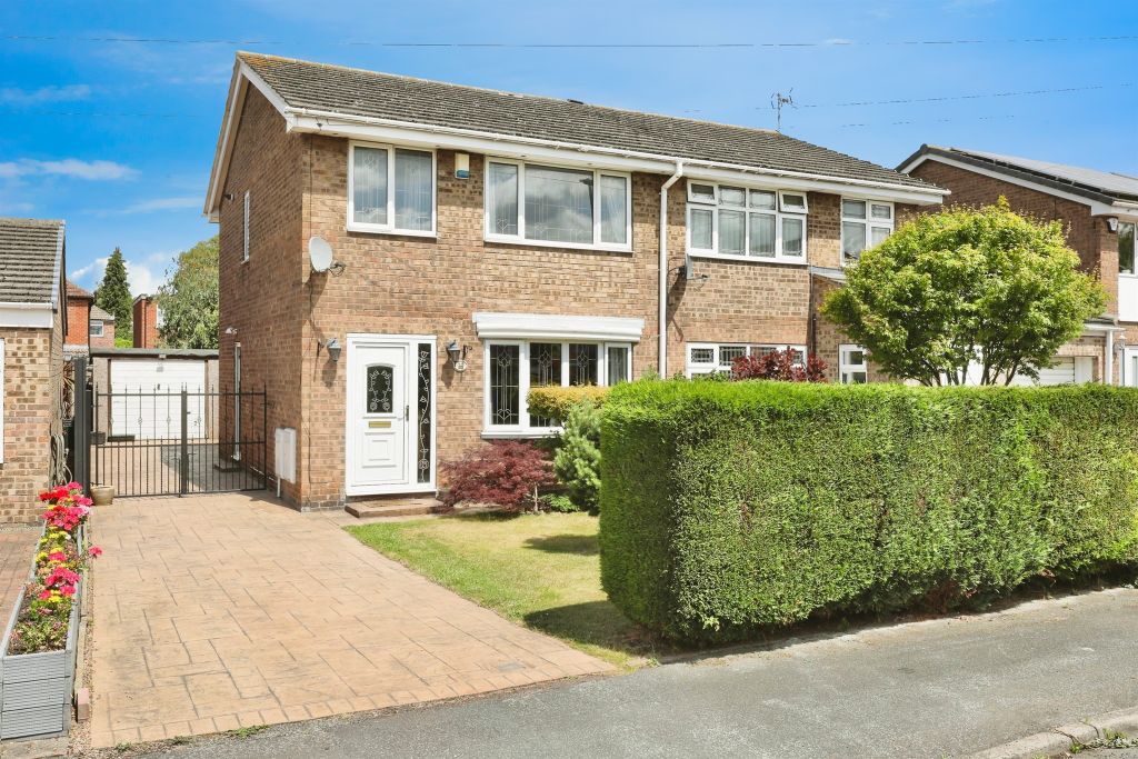 Property photo 1 of 16