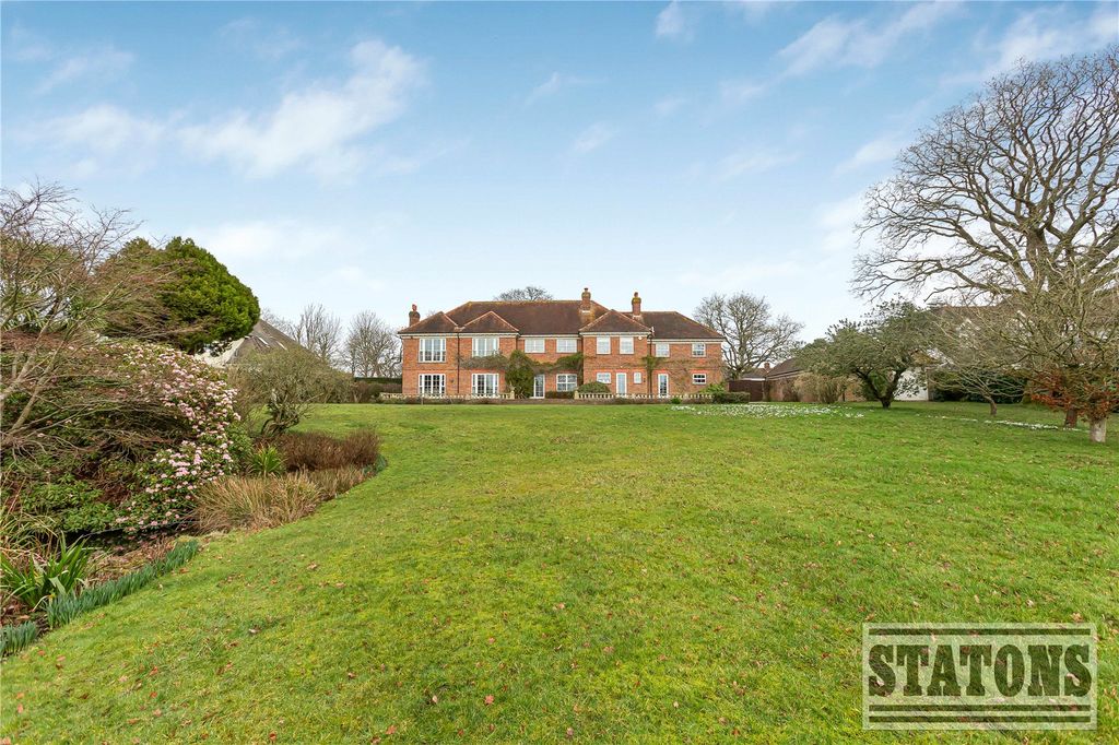 Property photo 3 of 44 Picture No. 41