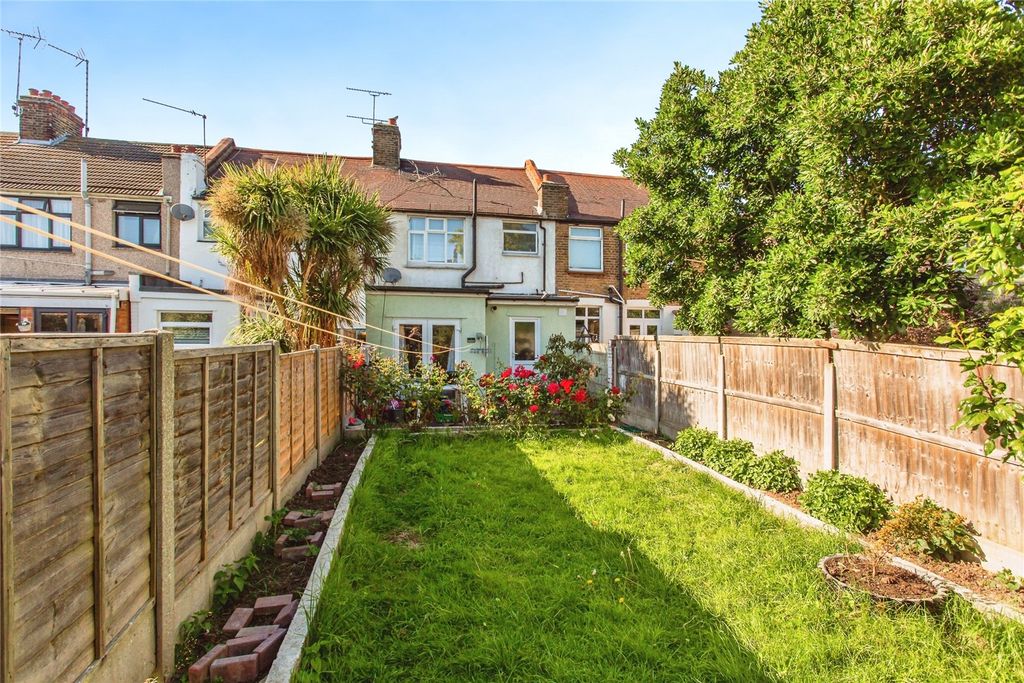 Property photo 1 of 13 Picture No. 02