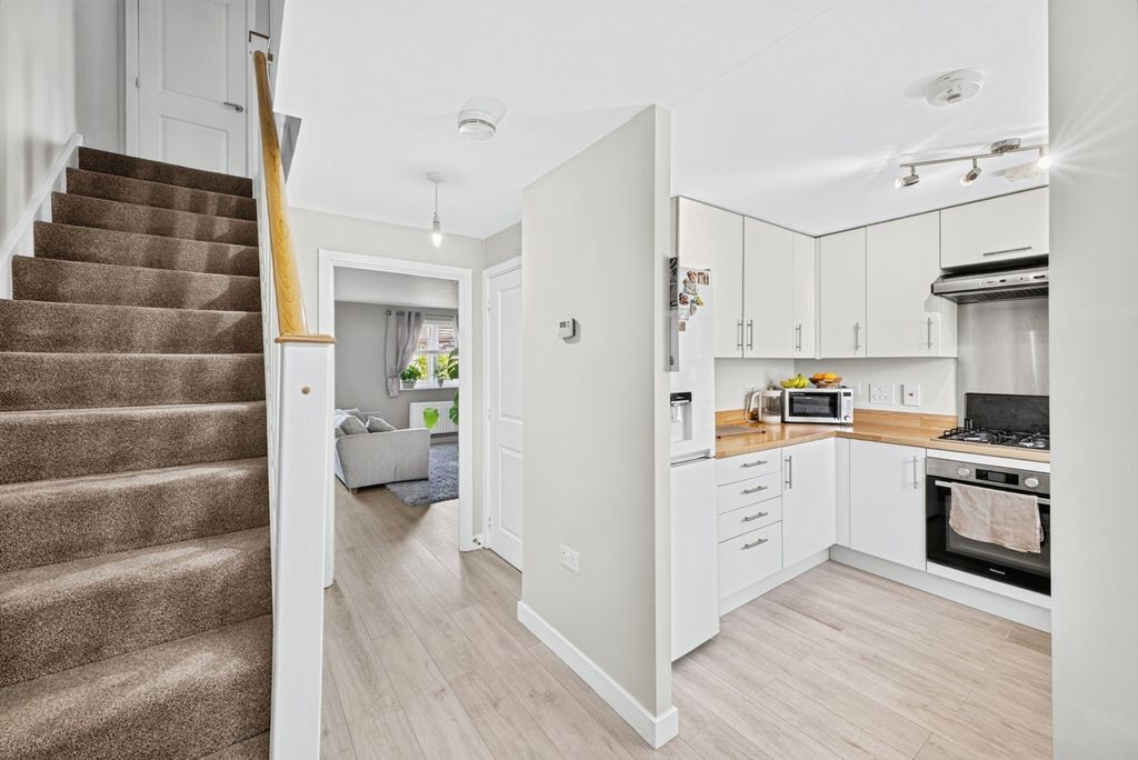 Property photo 2 of 19 Pbox-Img.Jpg