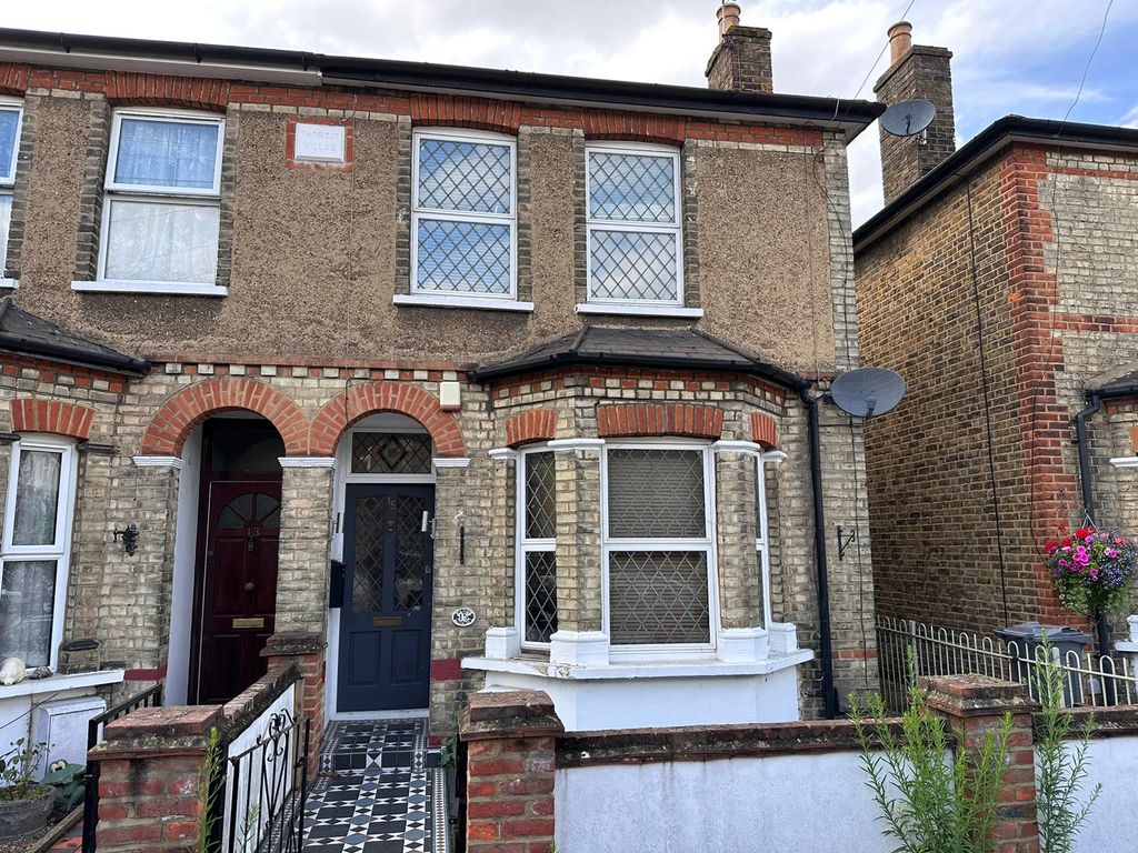 Property photo 2 of 22