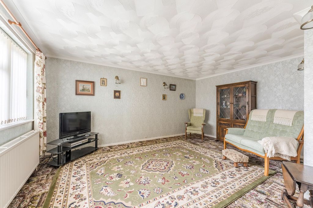 Additional image 5 of 4 bed chalet for salePursehouse Way, Diss IP22