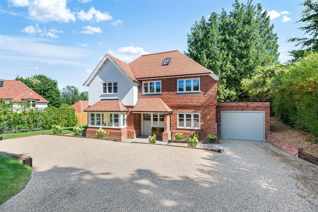 Property photo 1 of 28 The Avenue,  Plot 1- (31).Jpg