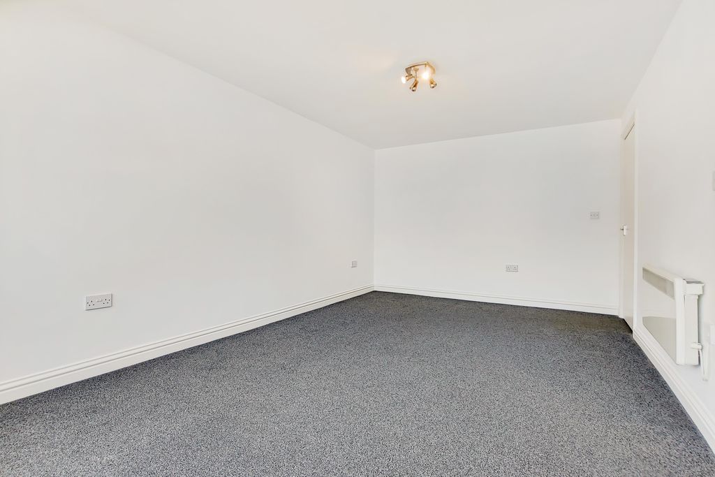 Property photo 3 of 9 Reception Room