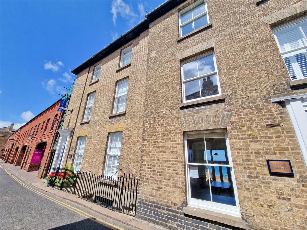 Property photo 1 of 22 External 1.Jpg