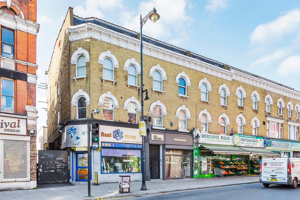 Property photo 1 of 11