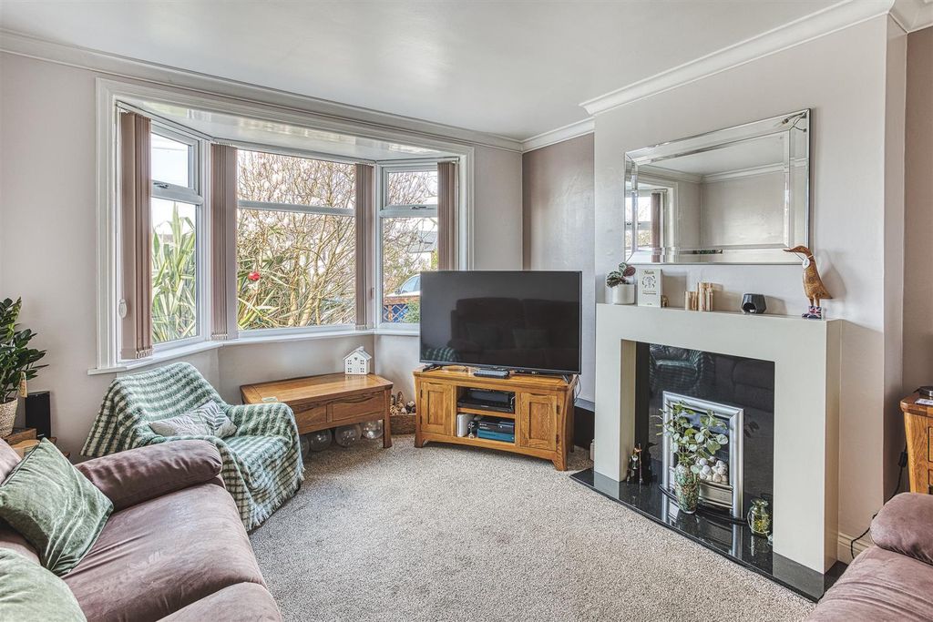 Property photo 3 of 14 2026-03-31 15.40.49-3_Hdr.Jpg