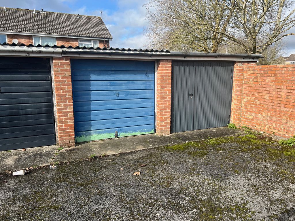 Property photo 2 of 5 Img_9489