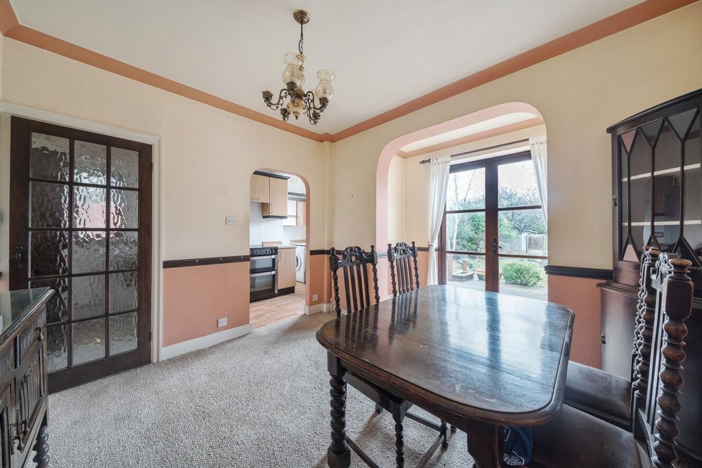 Property photo 3 of 19 Picture No. 04